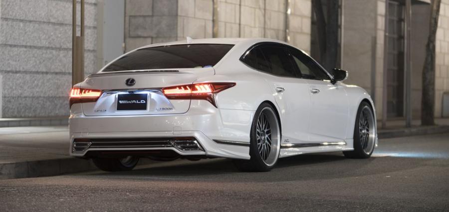  Lexus LS500h Executive Line by Wald 2018 года  (фото 6 из 23)